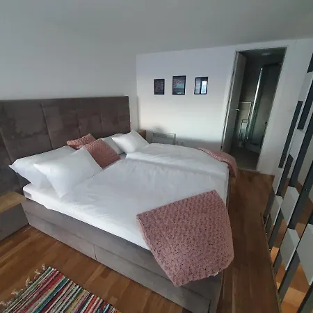 Apartment Tuzlaks -sauna-free Parking *