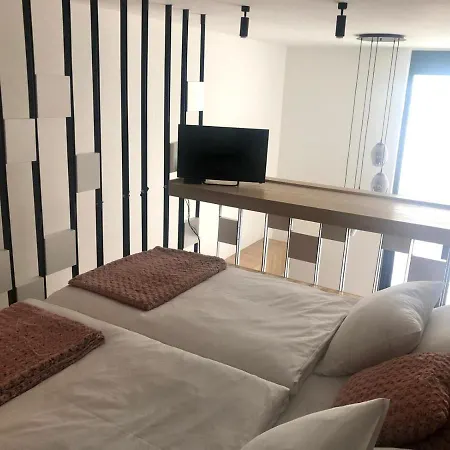 Tuzlaks -sauna-free Parking Apartment Bjelasnica